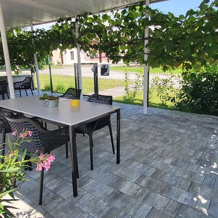 Hostel Postaja Руше Экстерьер фото
